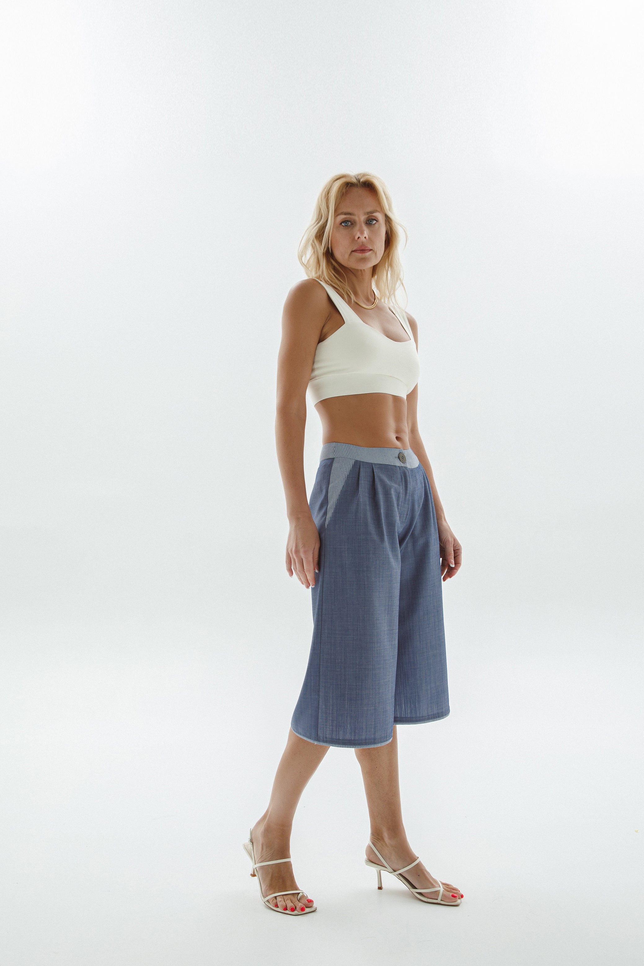 Below knee shorts | IPANTS™