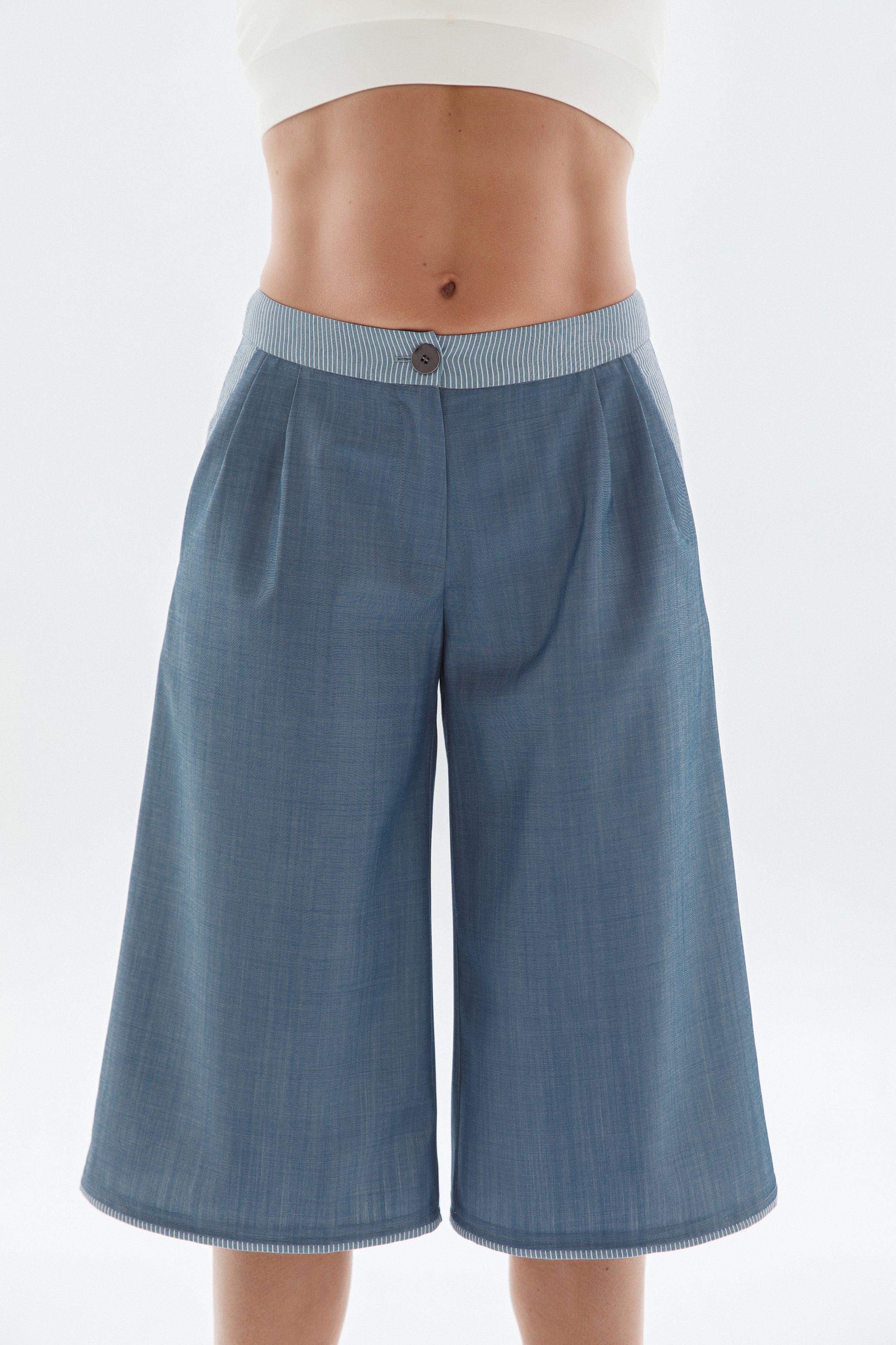 Below knee shorts | IPANTS™