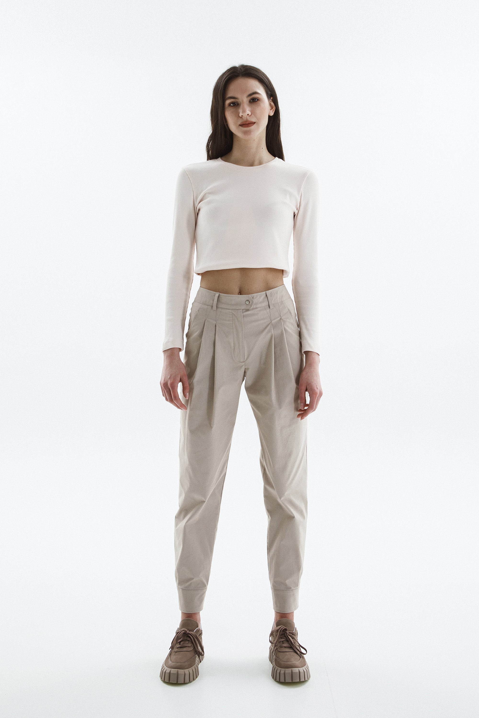 Pleated cuffed pants with pockets  and button fastening